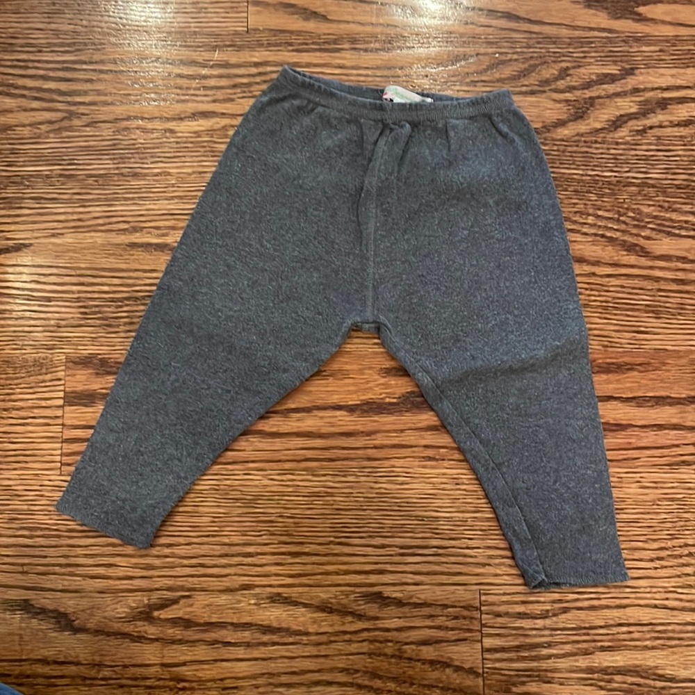 Bonpoint baby leggings. Heather grey
